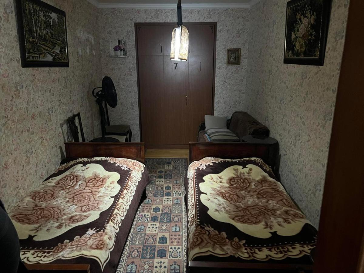 3 Room Flat In Tbilisi Luaran gambar