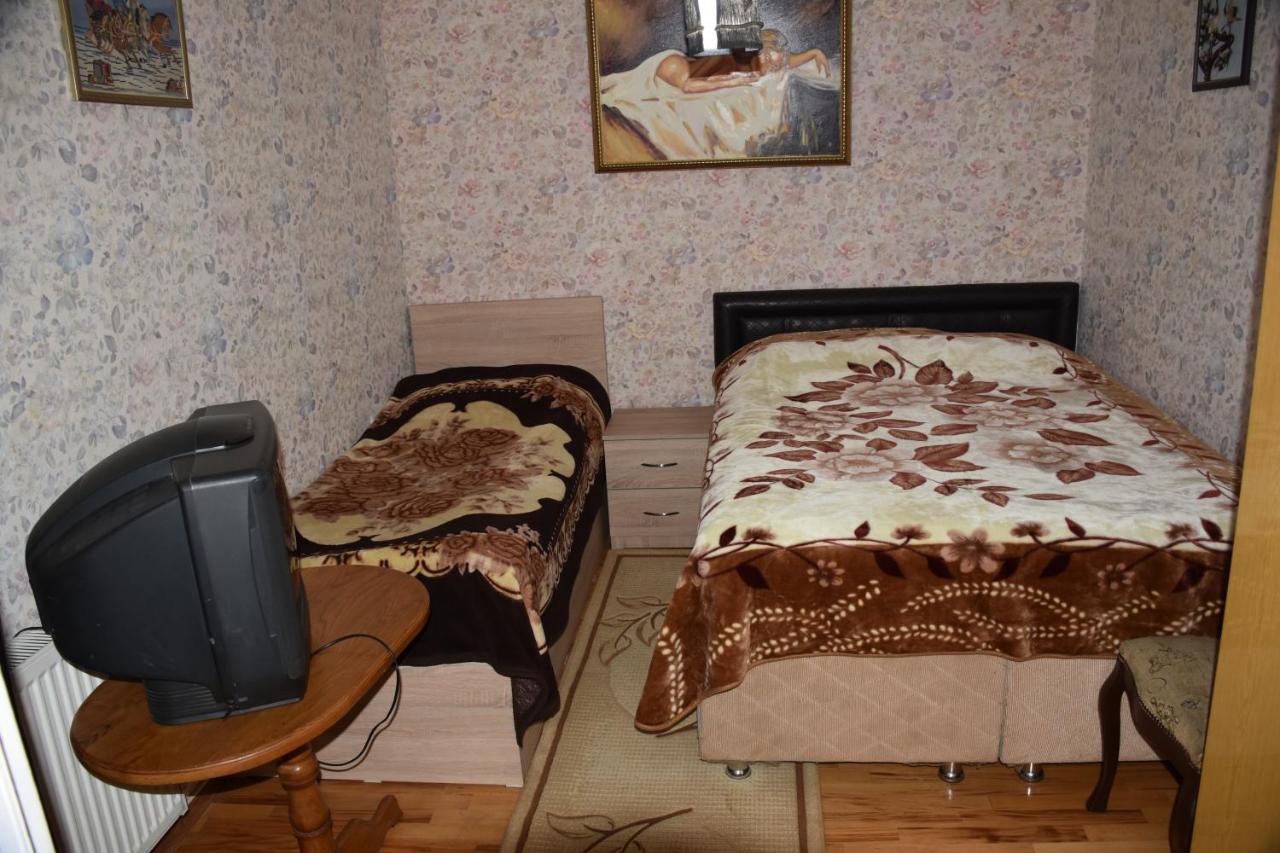 3 Room Flat In Tbilisi Luaran gambar