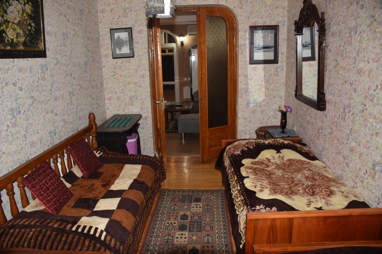 3 Room Flat In Tbilisi Luaran gambar