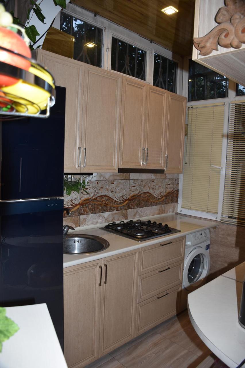 3 Room Flat In Tbilisi Luaran gambar